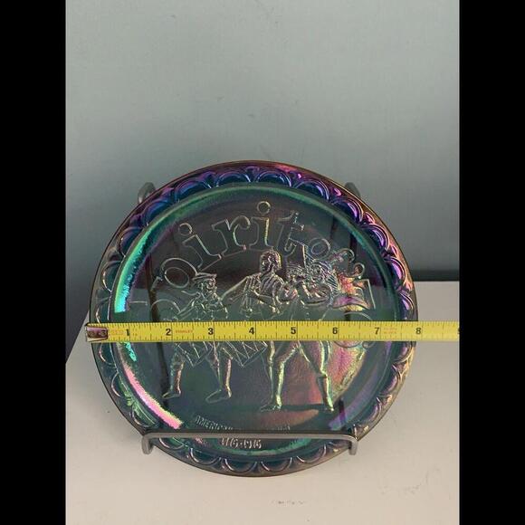 Blue Carnival Glass Spirit of ‘76 American Bicentennial Decorative Plate 1976 - Picture 4 of 8